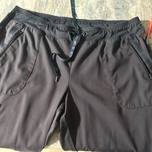 Women’s grey’s anatomy scrub pants. Size XL